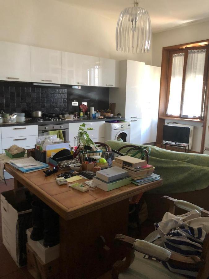 Solo Traveller Bedroom In Homestays City Center Флоренция Екстериор снимка